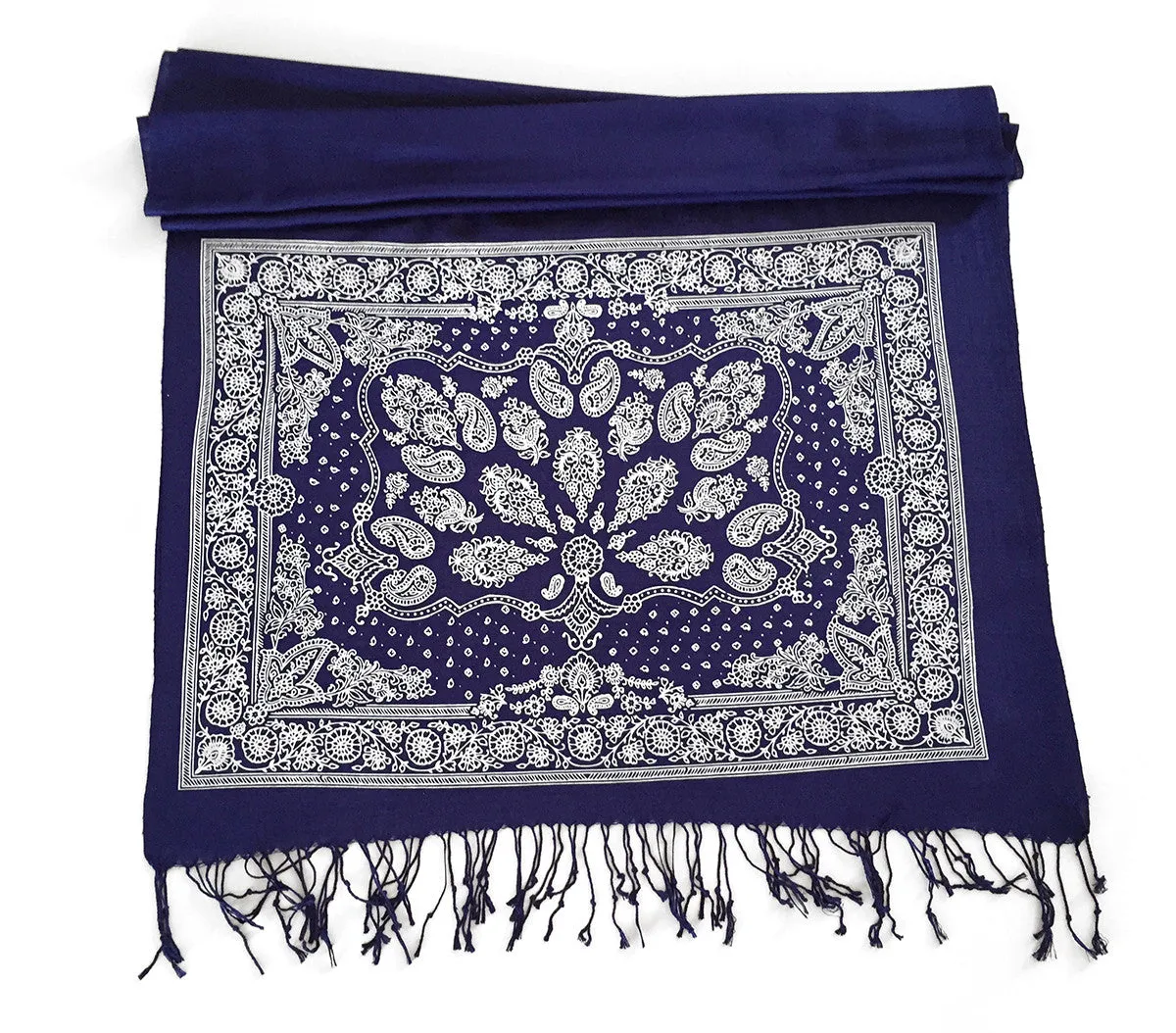 Bandana Print scarf. Linen weave pashmina