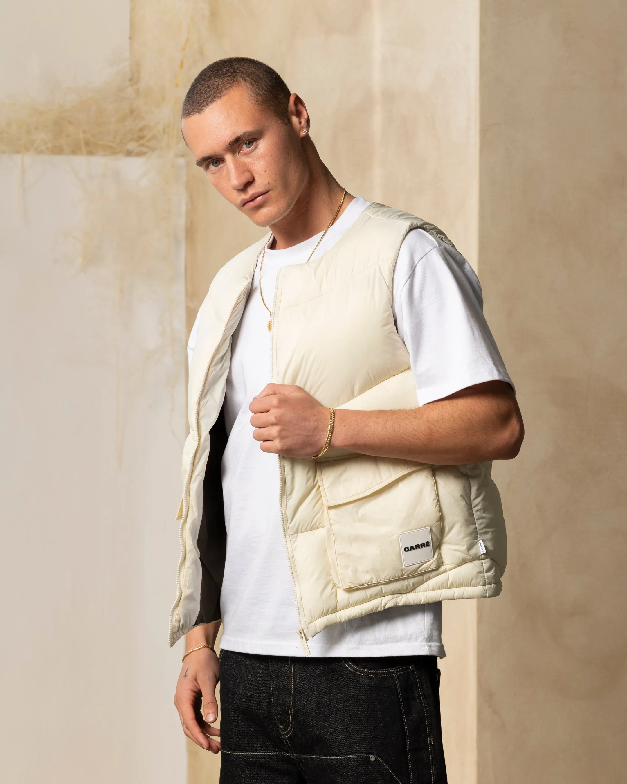 Carre Wave Puffer Vest Light Stone