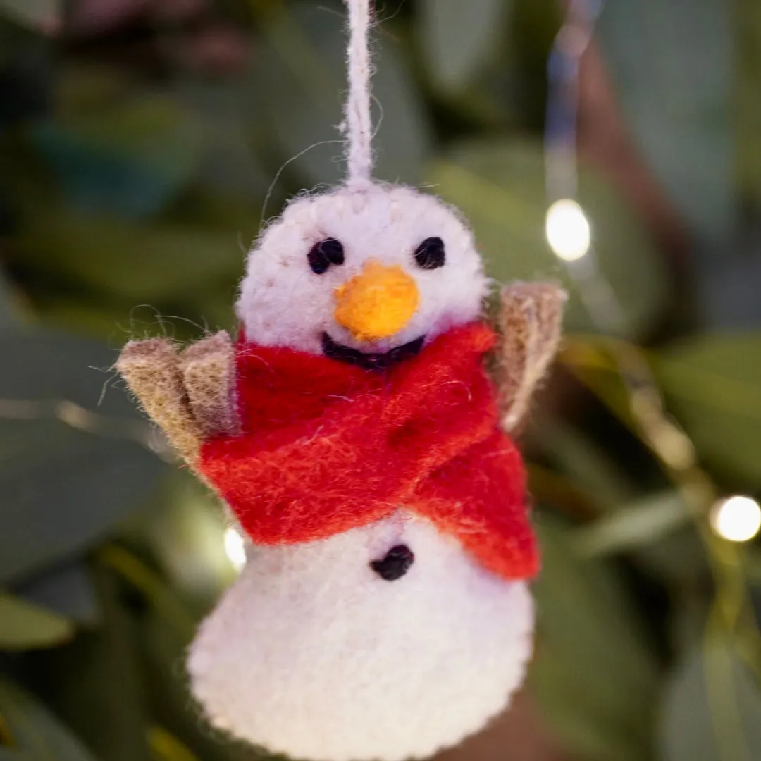 Colourful Felt Snowmen