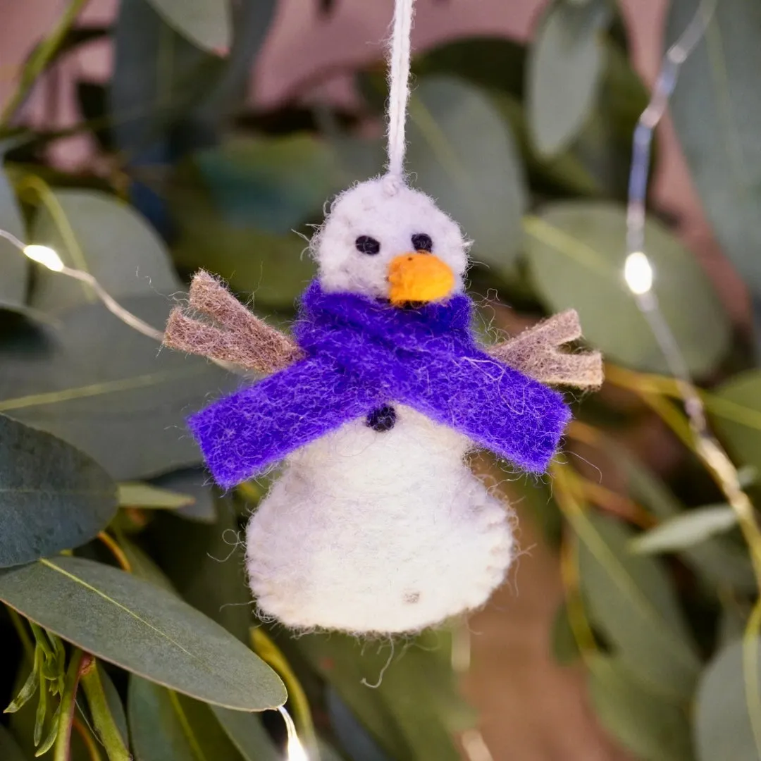 Colourful Felt Snowmen