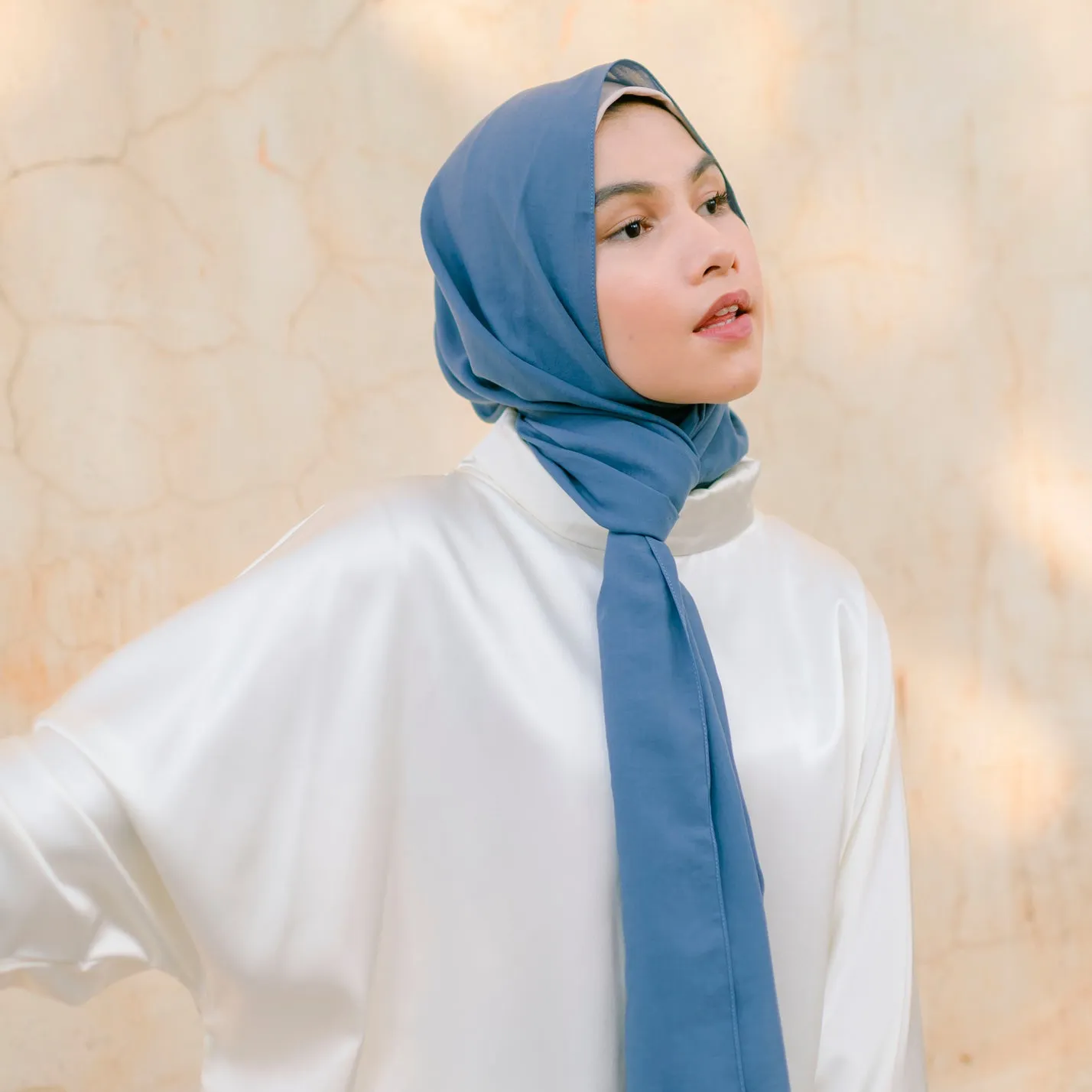 Detaa Shawl Denim