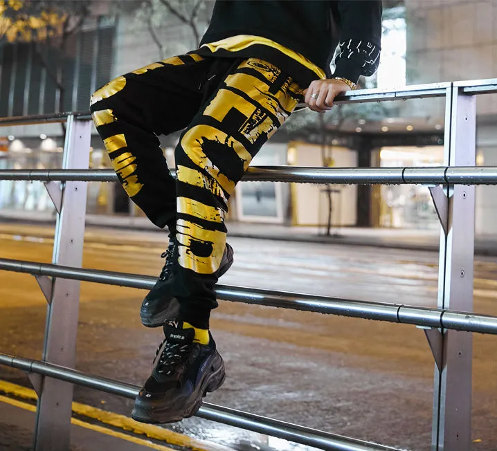 Gold Letter Printed Streetwear Style Men Loose Joggers