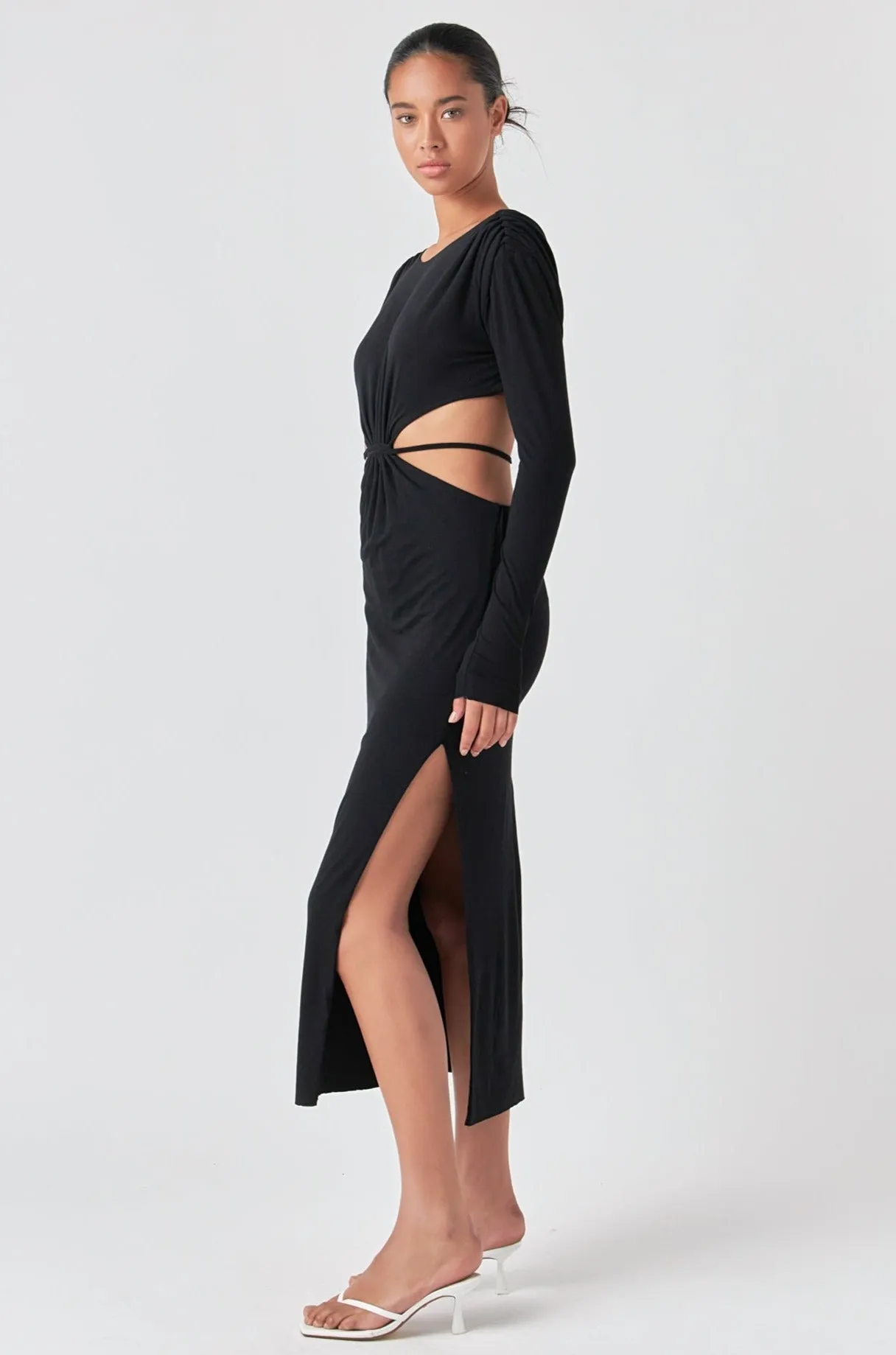 Long Sleeve Open-Back Maxi Dress