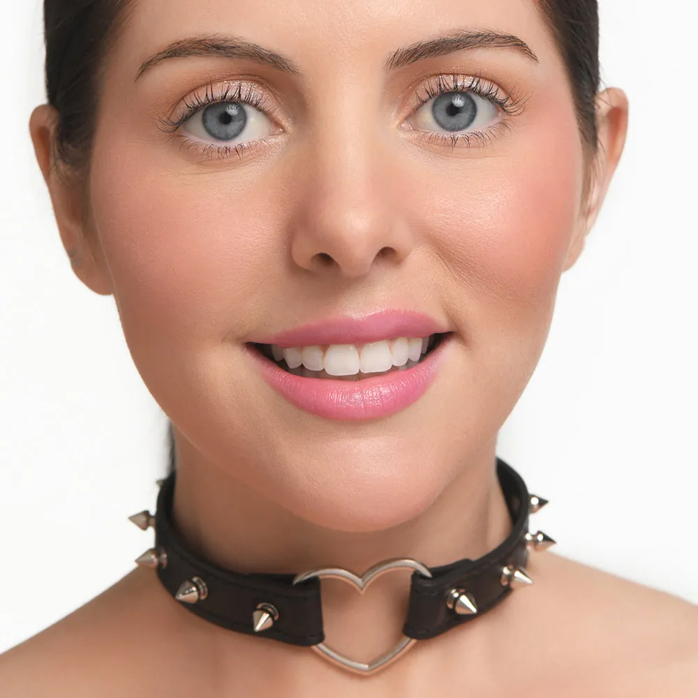 Master Series Spiked Heart Choker Black