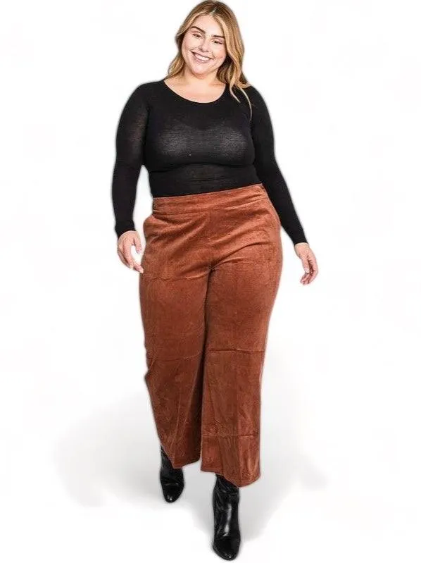 Plus Size Velvet Capri Pants