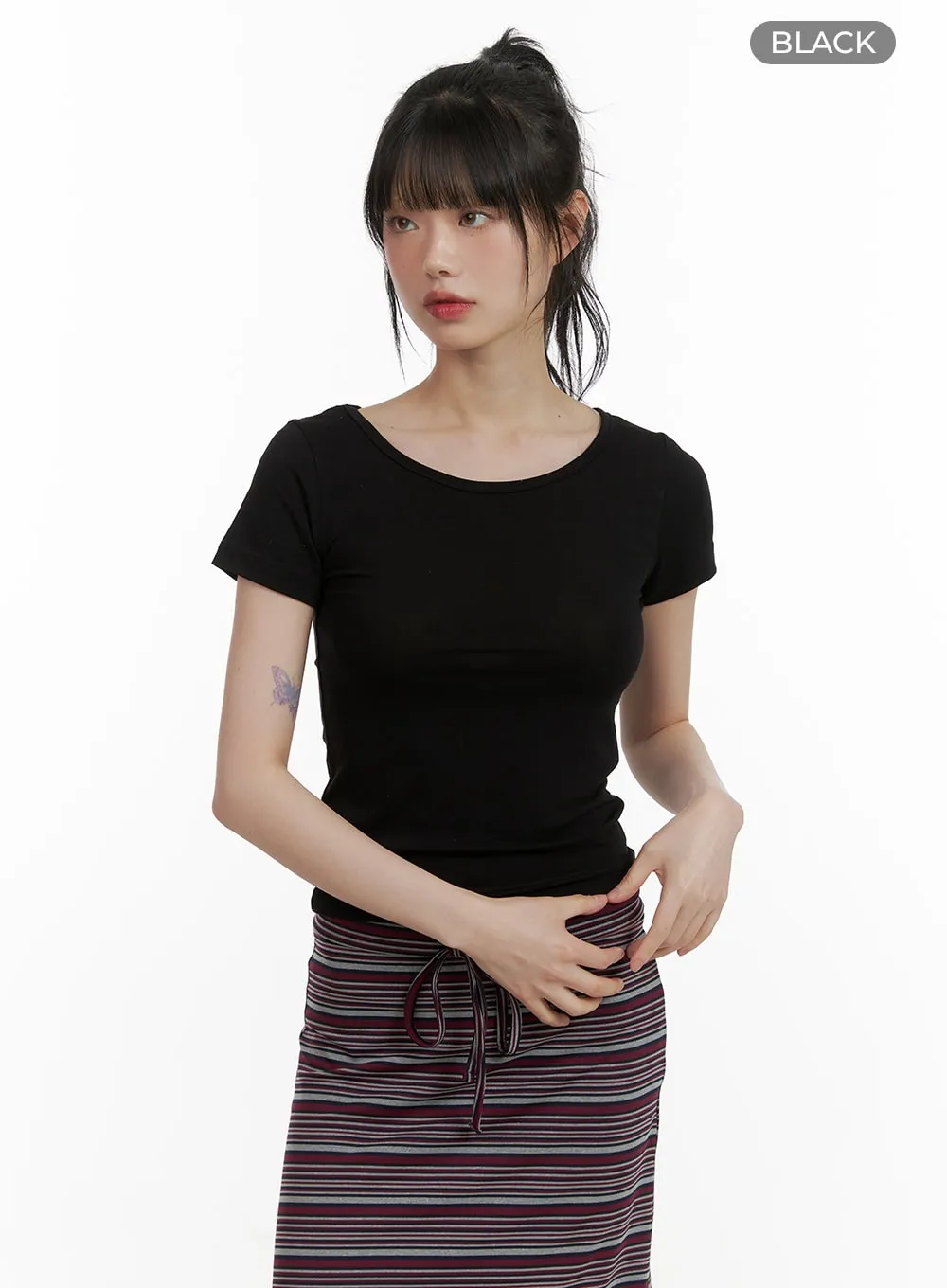 Solid Round Neck Crop Top CU410