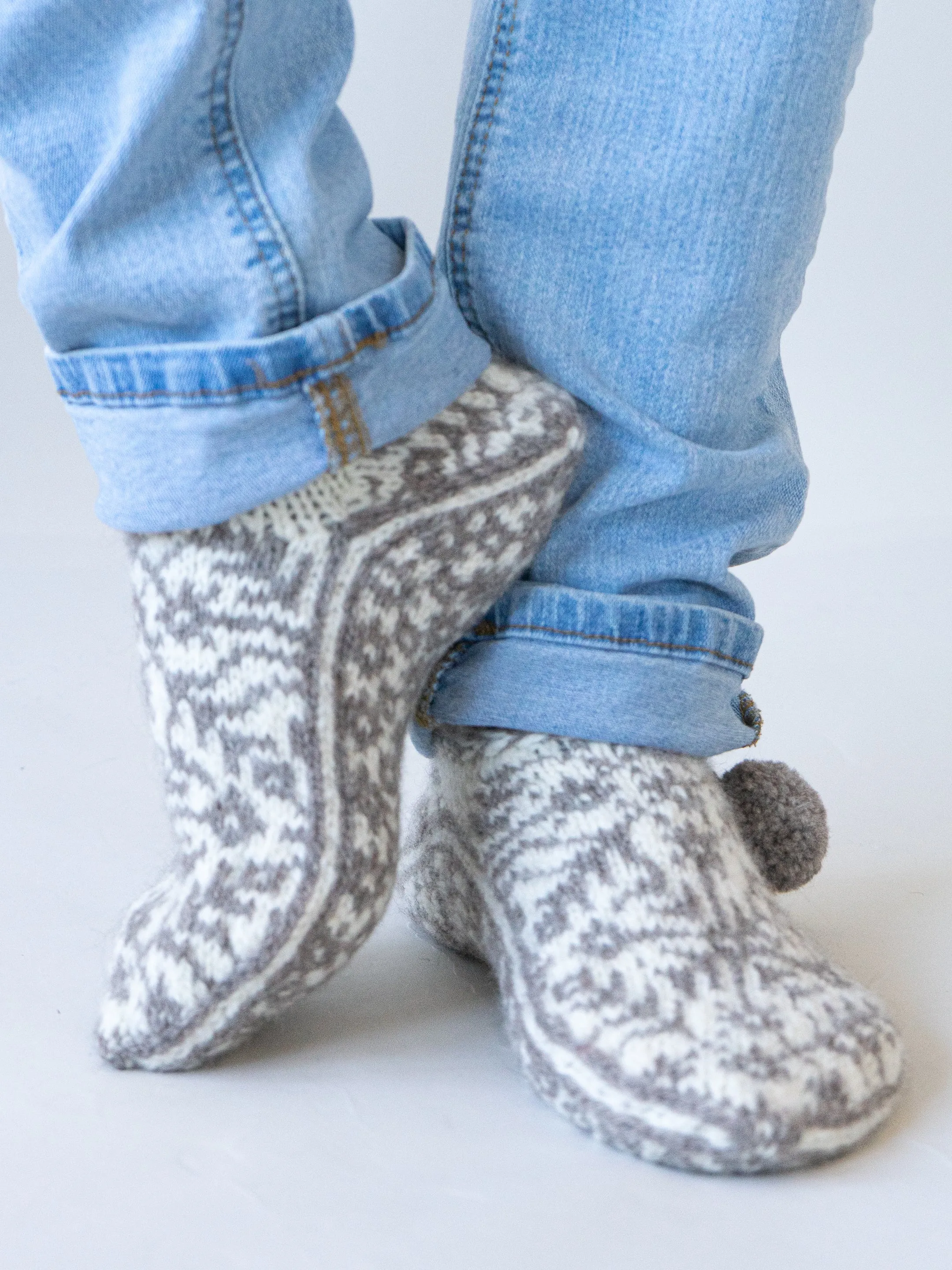 Starfrost by Caitlin Shepherd <br/><small>knitting pattern</small>