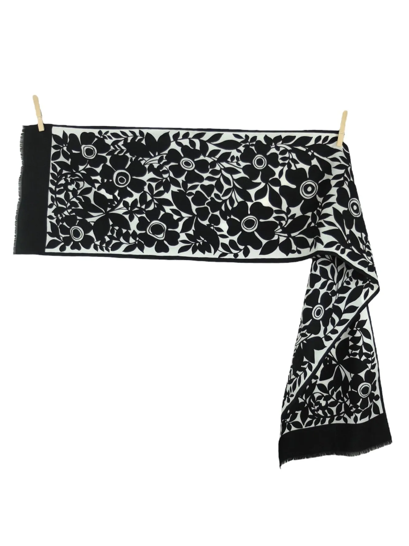 Vintage 70s Hippie Grunge Bohemian Black & White Floral Print Long Wide Shawl Scarf Wrap